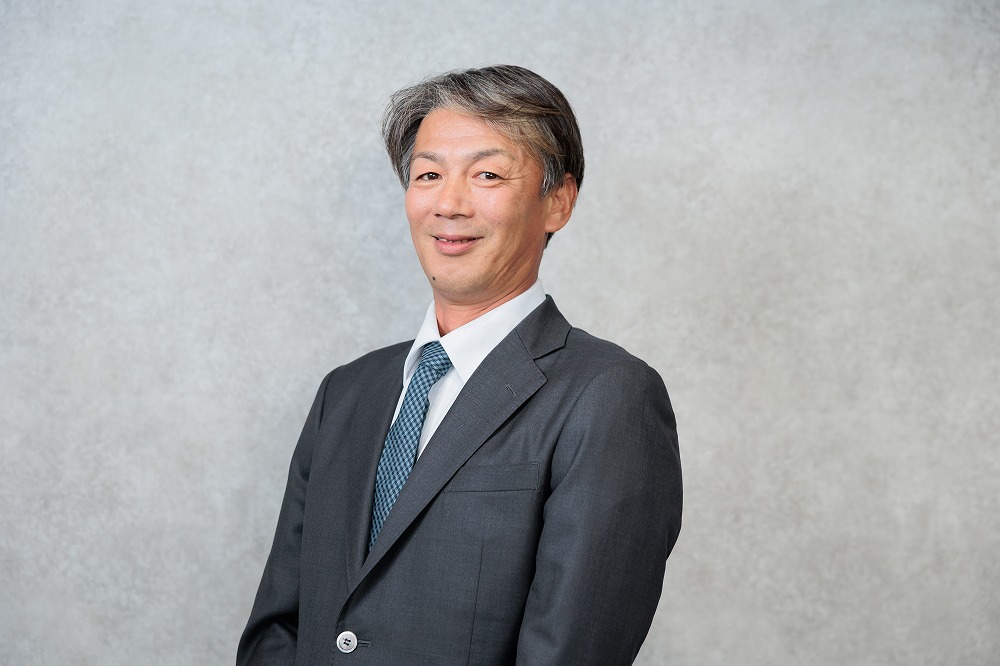 工務部⻑ 原⽥将志 HARADA MASASHI